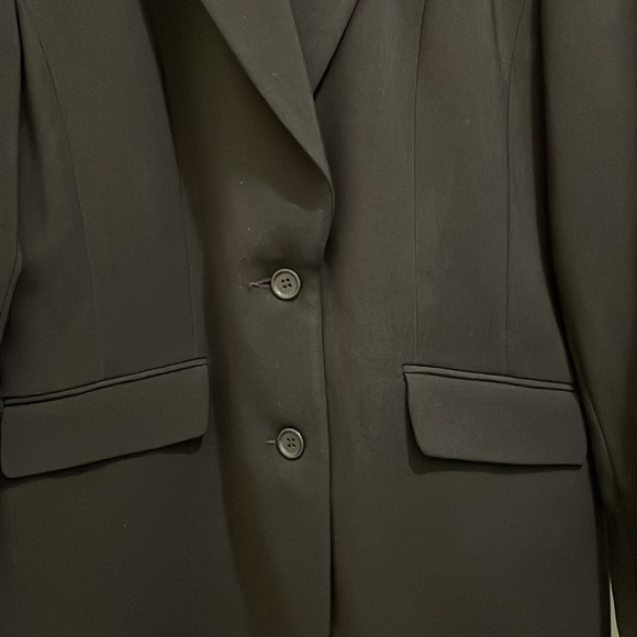 Reitmans dark brown blazer (sz 11) - Picture 6 of 10